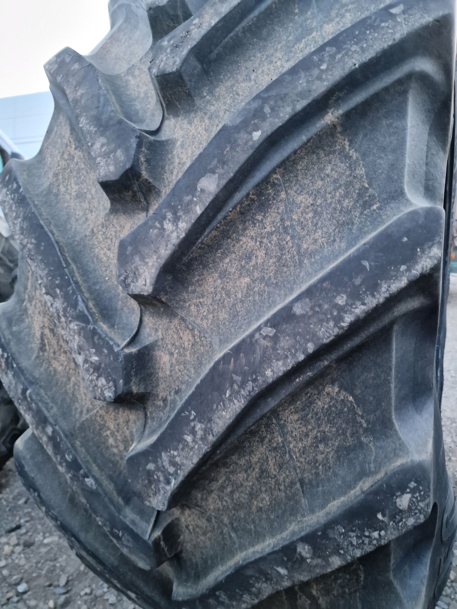 Anvelopă SH 710/60R42 marca Trelleborg