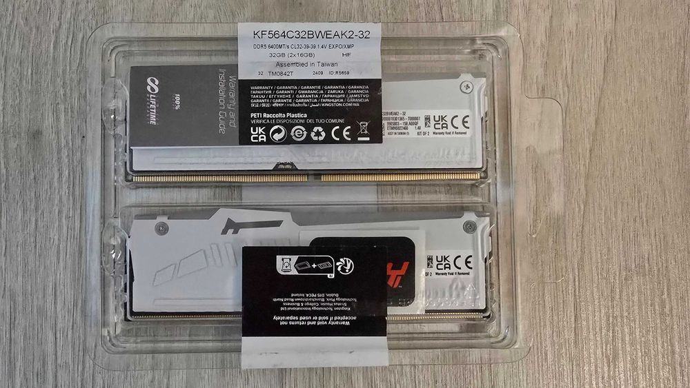 Kit DDR5 32GB (2x16) Kingston Fury 6000 CL30 si 6400 CL32 AMD & Intel