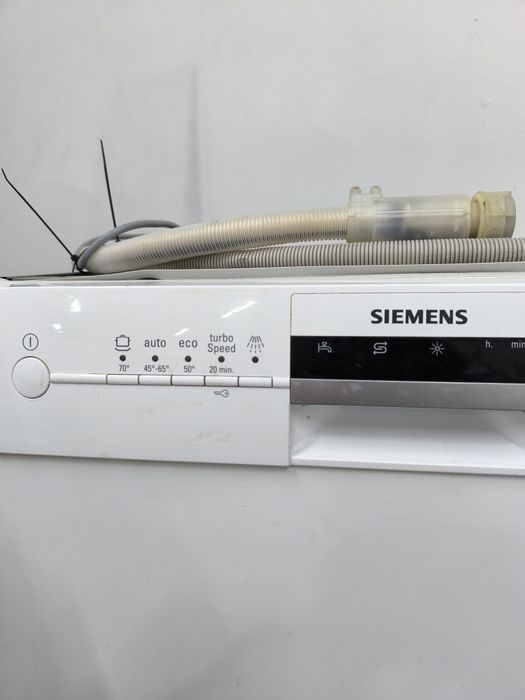 Съдомиялна за полувграждане Simenss