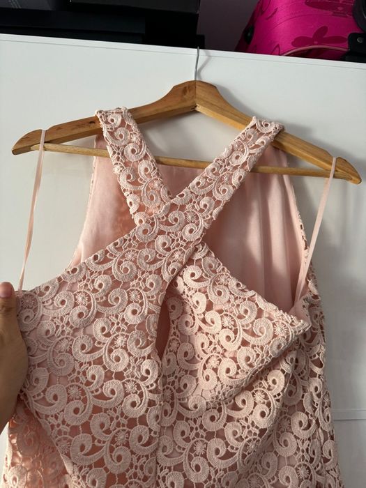 Rochiță superbă din dantelă Massimo Dutti