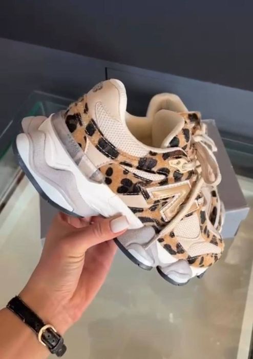 Încălțăminte New Balance animal print