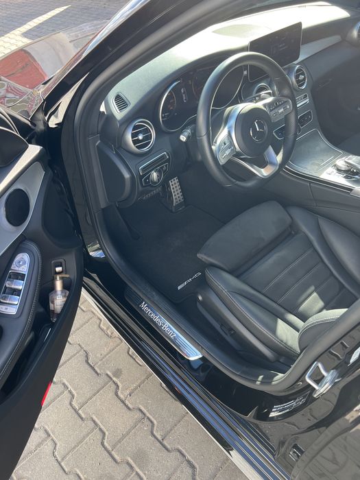 Mercedes C Class Facelift: AMG pachet int/ext C220d, Park Asist