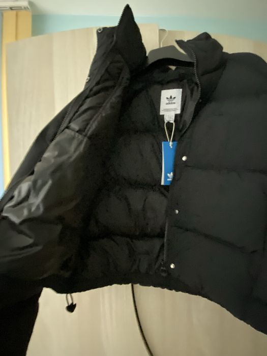 Оригинално ново зимно дамско яке Adidas S/М