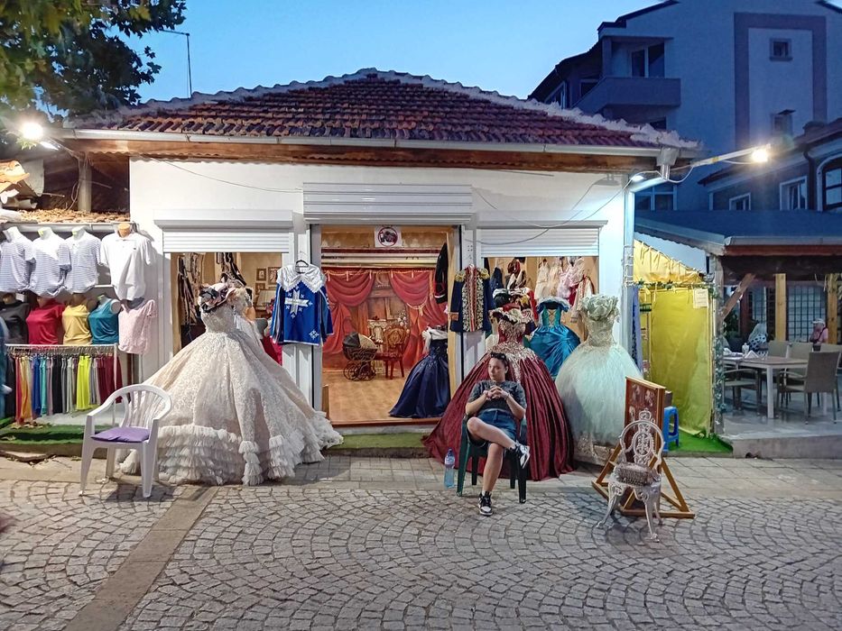 Продавам търговски обект в Черноморец