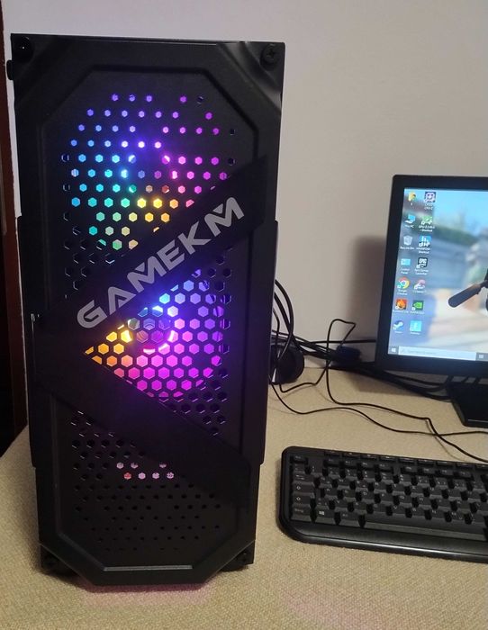 Calculator PC gaming Ryzen 5 RAM 16GB video GTX 980TI 6GB SSD 512GB