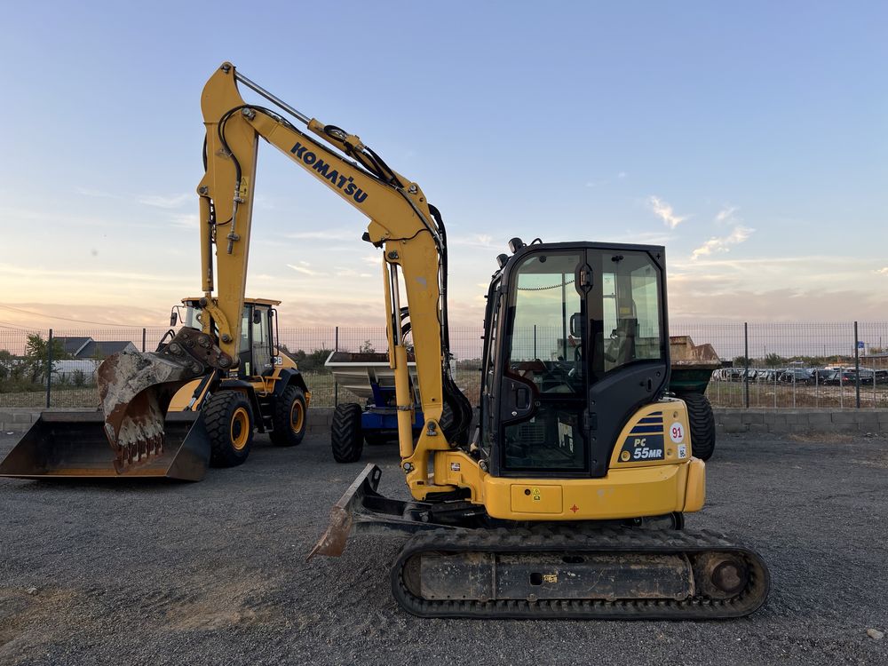 Excavator senile Komatsu PC55-MR 2017 Posibilitate leasing credit rate