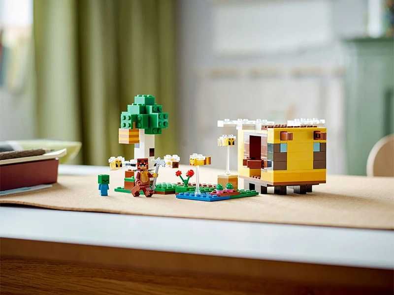 НОВИ! LEGO® Minecraft™ 21241 Къщата на пчелите