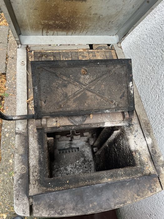 Vand centrala pe lemne