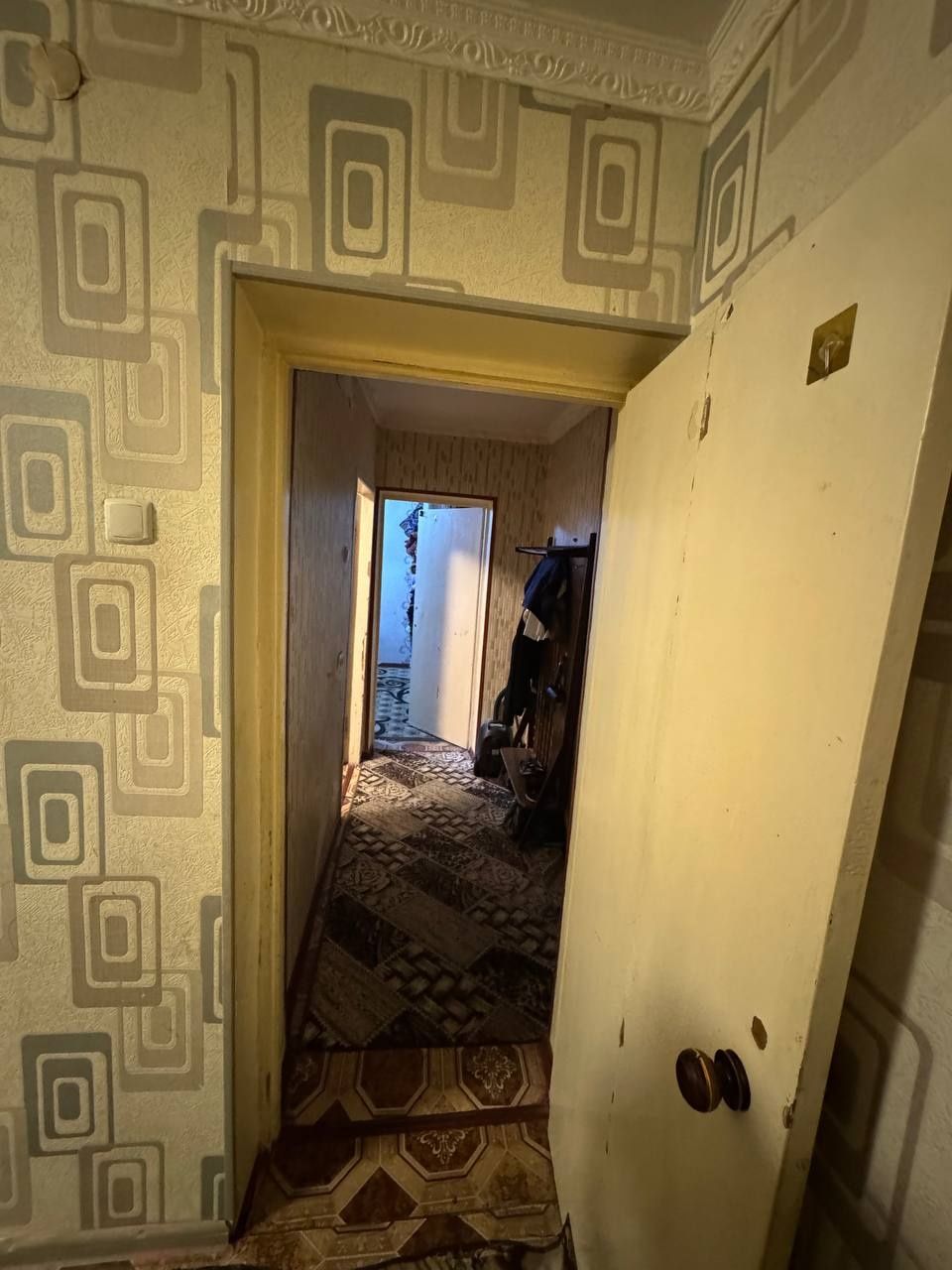 Uchtepa 22 kvartal 2xona 2/6 balkon srochna kelishilgan narxda sotilad