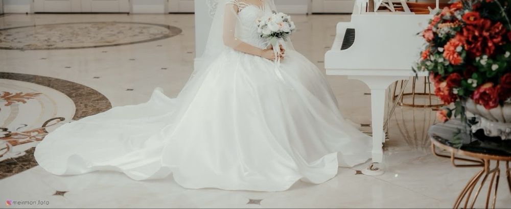 Продам очень красивое свадебное платье