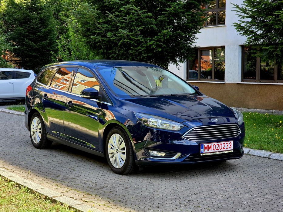 Ford Focus Titanium 2017 1.5 TDCI euro 6 ,Carte service Ford