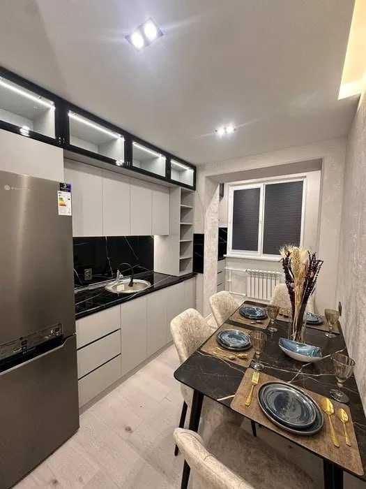 Ijaraga beraman 3/6/12 Sergeli tumani 8da srochna evroremont 454*