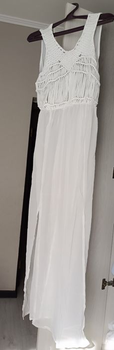 Длинная белая пляжная туника