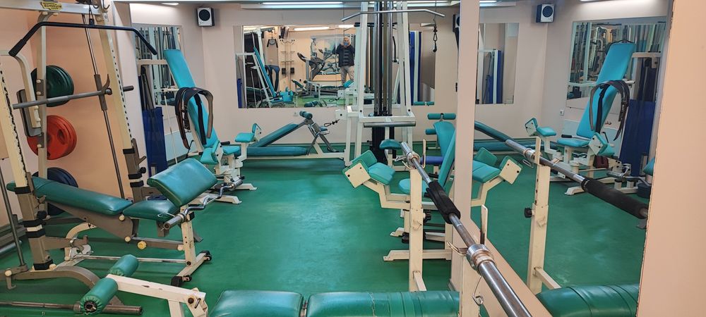 Гладиатори, лежанки, кростренажори, велоенергометри. Фитнес оборудване