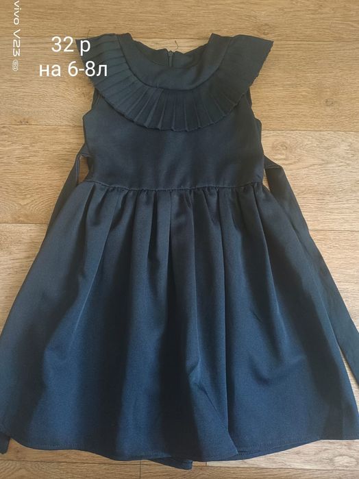 Продам школьный сарафан