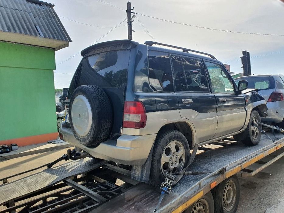 usa portiera stanga dreapta barele longitudinale carlig remorcare complet Mitsubishi Pajero Pinin motor 1.8 benzina 114cp dezmembrez