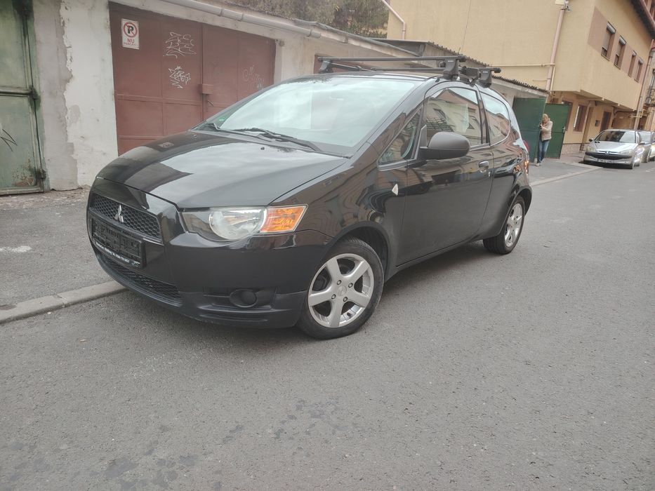 Mitsubishi Colt/1.3benzina/95cp/an 2011/EURO 5/156000 km/Germania