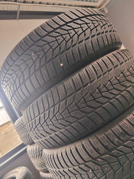 4бр.зимни гуми 215/60/17 Hankook