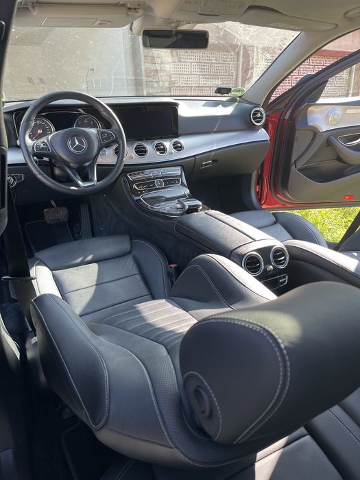 Mercedes E 220Diesel/electric