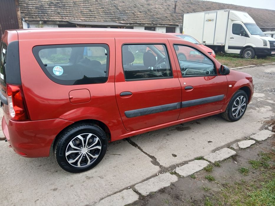 Dacia Logan Mcv 1.6 benzina 7 locurii