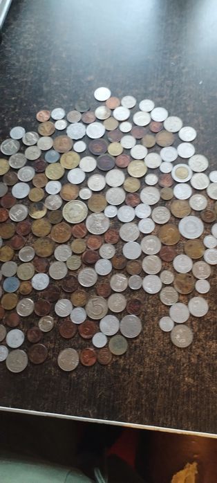 Monede vechi de vânzare