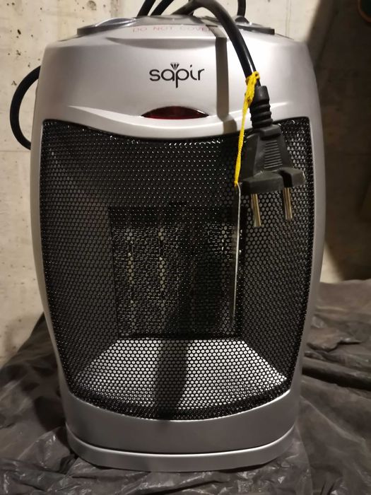 Вентилаторна отоплителна печка с керамичен нагревател