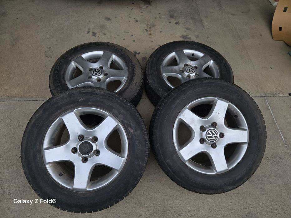 Джанти с гуми за  VW