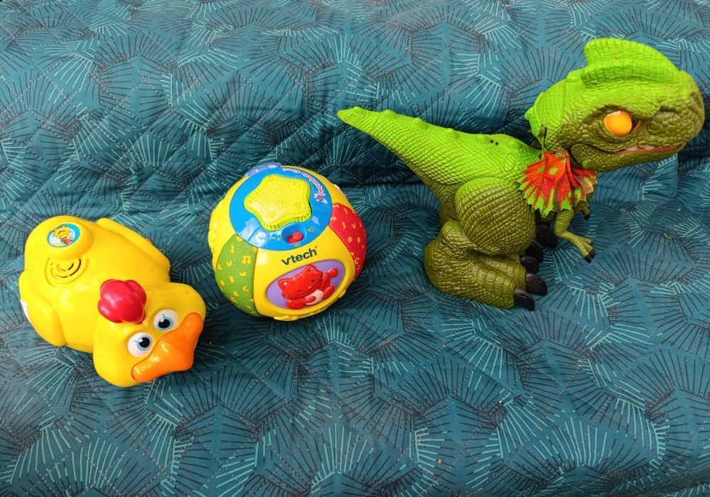 Lot de jucării  interactive