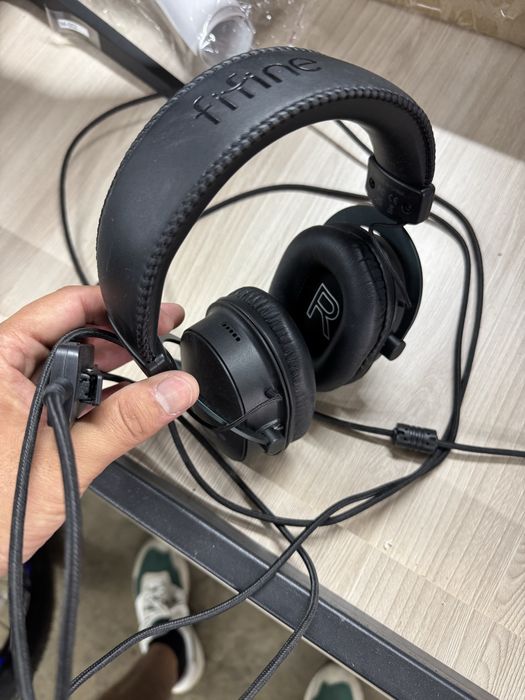 Наушники Fifine H6