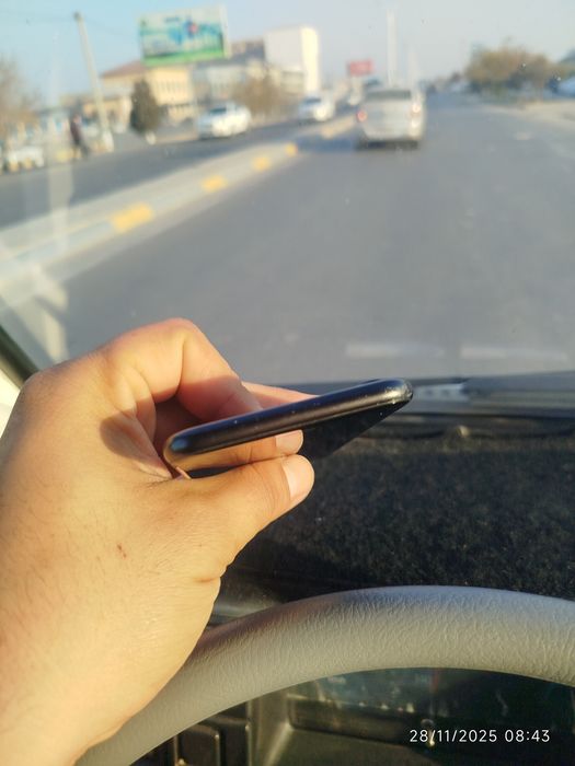 Iphone 7  ochilmagan ATP iwledi