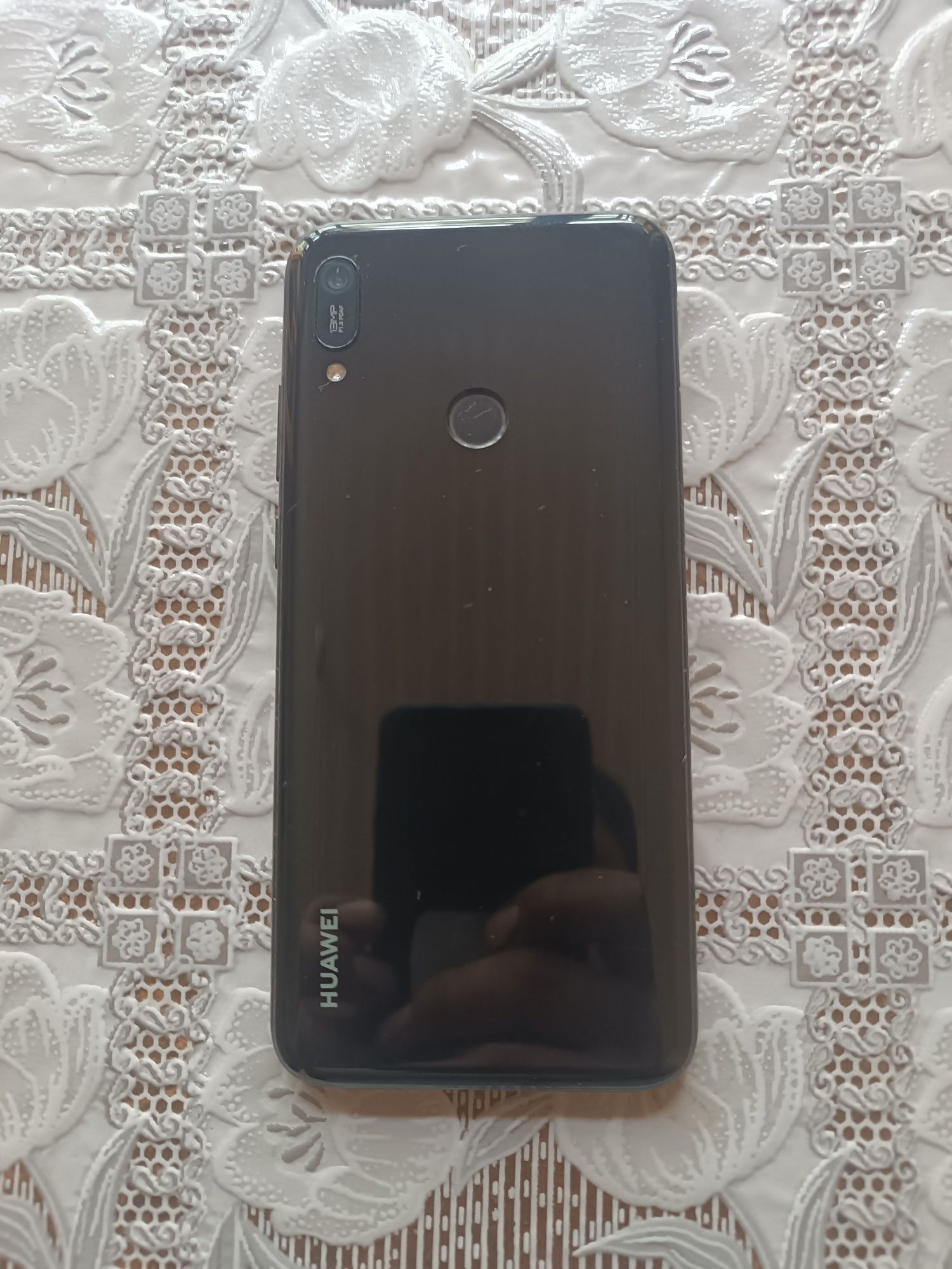 HUAWEI Y6 2019 sotiladi