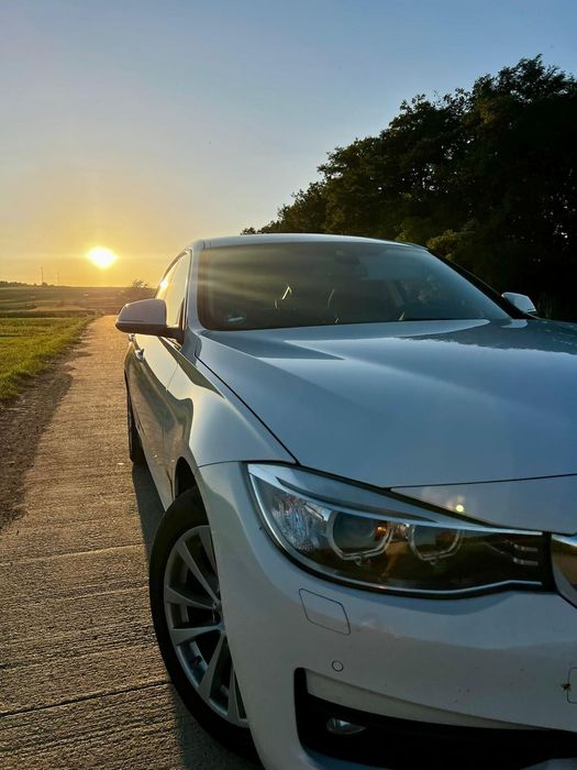 Vând BMW Seria 3  GT