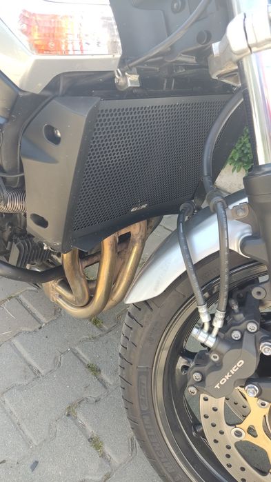 Suzuki gsr600 an 2009