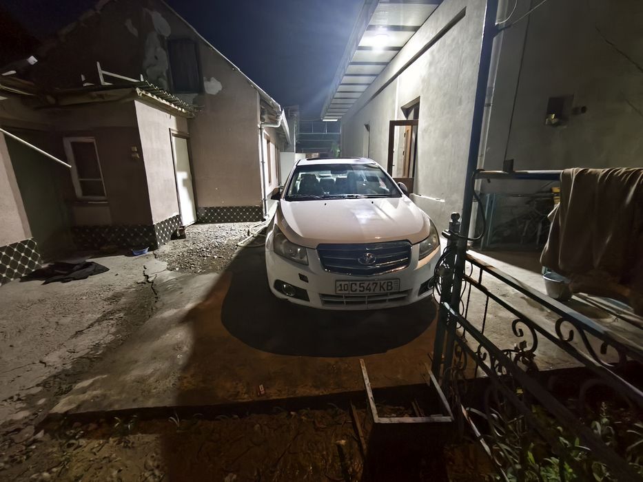 Продам Шевроле Круз