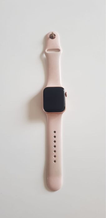 Часы Apple Watch Series 4 оригинал