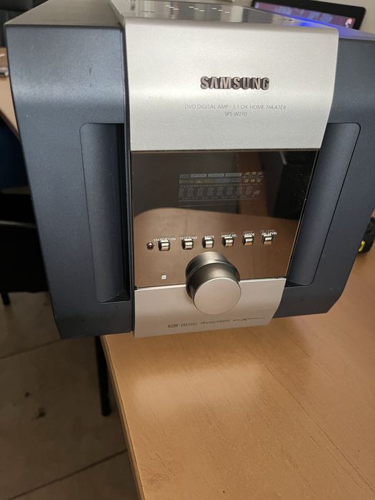 Суббуфер с пет сателита Samsung