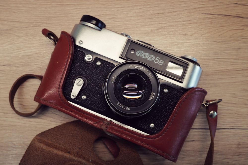 Aparat foto film rusesc FED 5b obiectiv 55mm f/2.8 stare perfecta