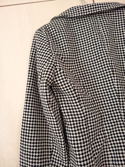 Sacou dama  in carouri Oui