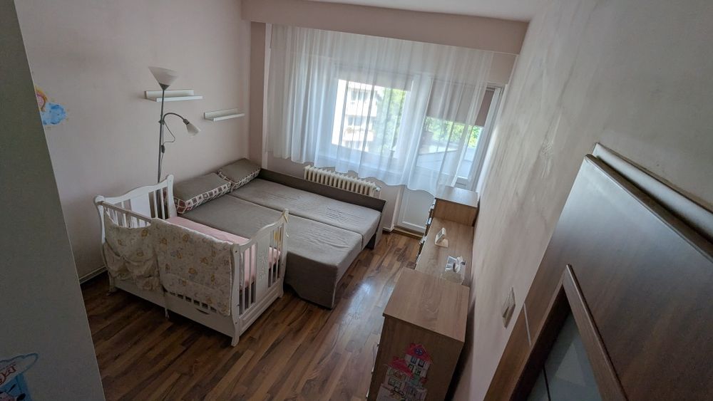 Inchiriez apartament 2 camere zona garii