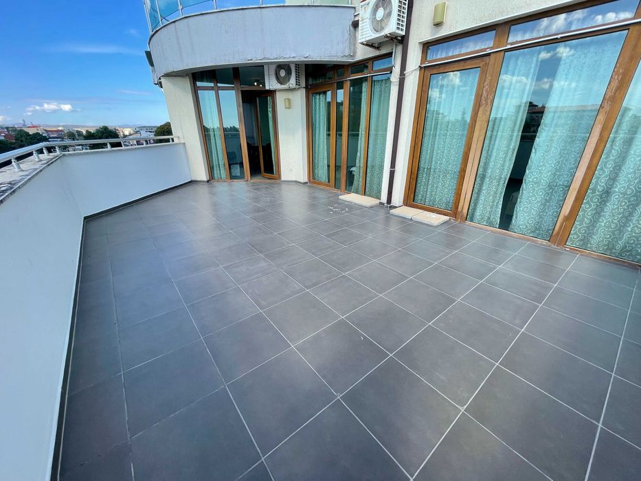 Продава се Тристаен апартамент в к.к. Слънчев бряг - 124 кв.м за 968 €/кв.м - Снимка #11