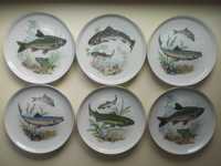 Порцеланови чинии с различни риби