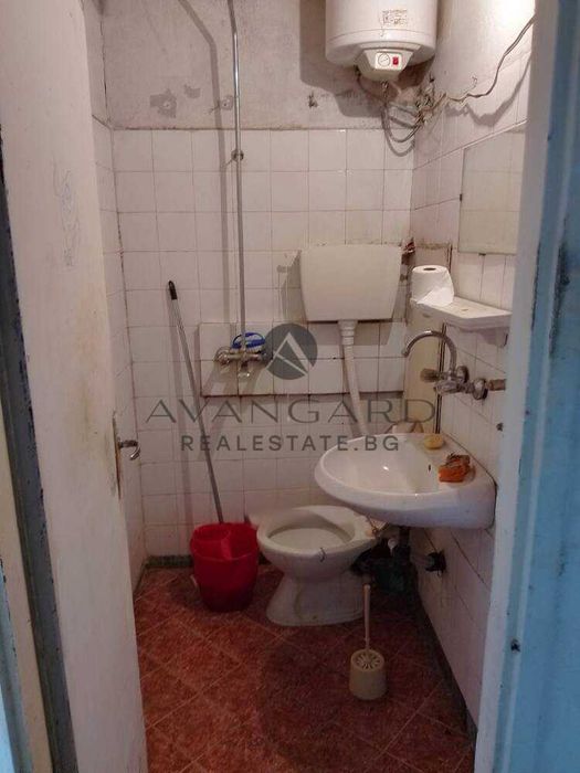 оф.24587 Тристаен реална квадратура/ Кършияка