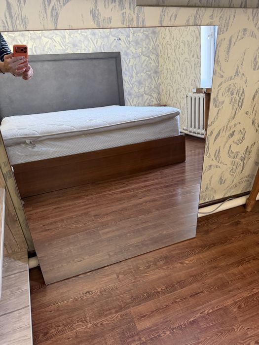 Зеркало 80х100 на основе из дсп в идеальном состоянии