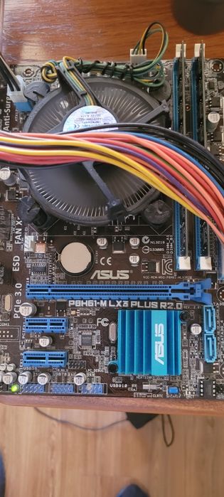 Componente pc kit cooler memorii vând sau schimb