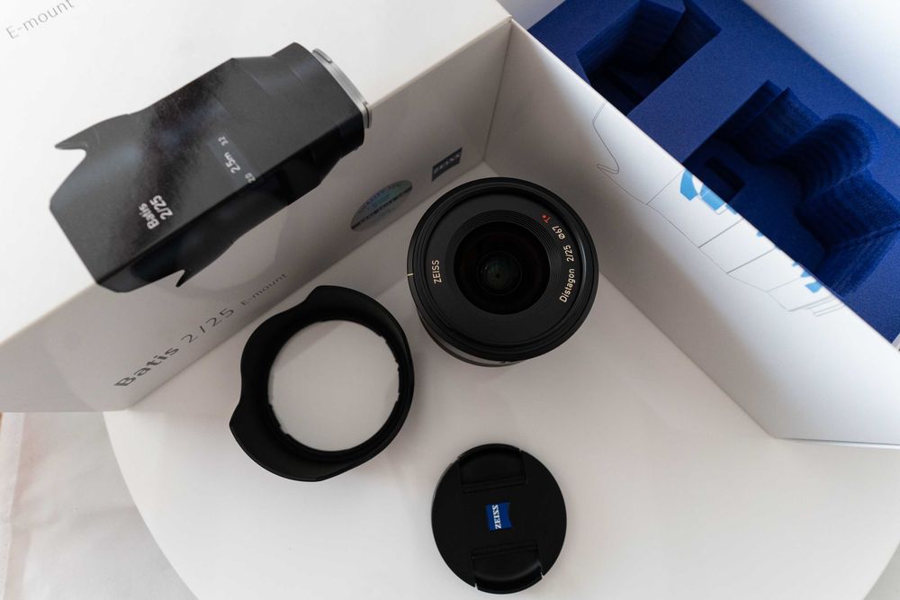 Zeiss Batis 18 si 25mm Obiectiv Foto Mirrorless Montura Sony FE