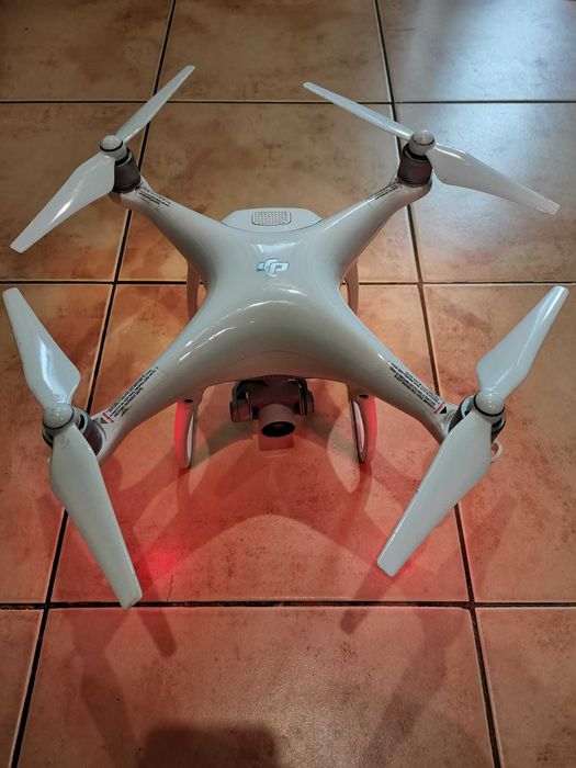 Drona DJI Phantom 4 PRO