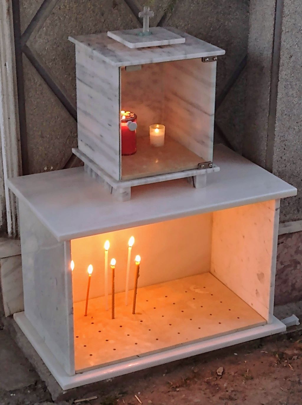 Felinar lumînari candelă cimitir marmură sticla
