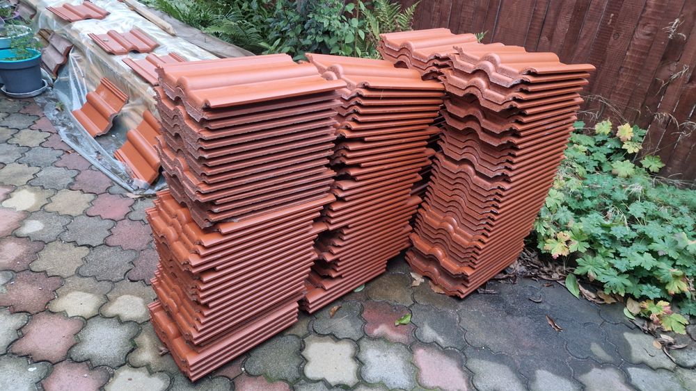 Продавам керемиди Брамак