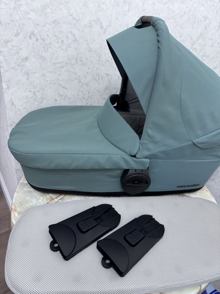 Продам коляску 2 в 1 Easywalker