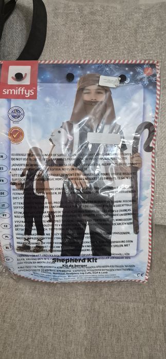 Costum  Pastor inpecabil